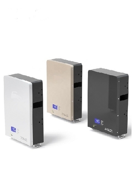 Lithium-Batterie 48V 100ah 5KWh LiFePO4 Powerwall an der Wand befestigt